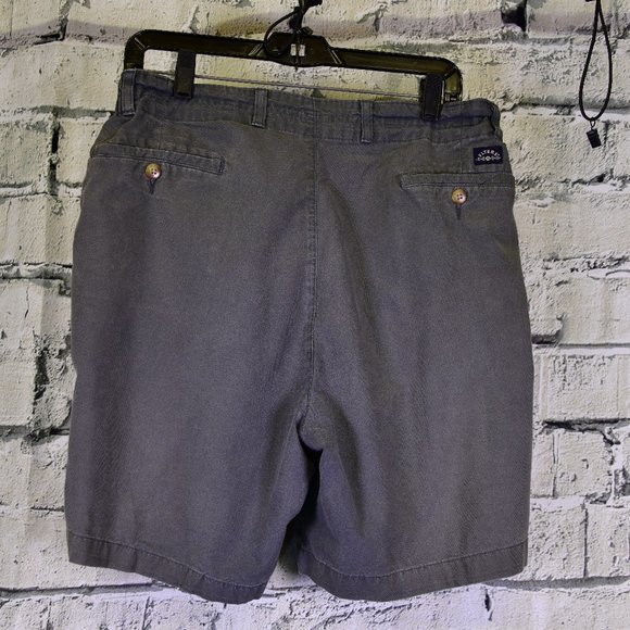 Flyers Charcoal Grey Shorts 36W - Picture 4 of 4